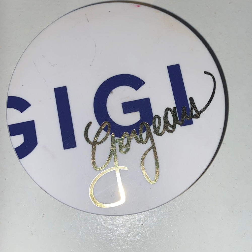 Gigi Gorgeous Blush Duo in Authentic and Pride